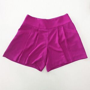 Women's LOFT High Waisted Shorts 0 Magenta Pleated Flirty Preppy Bold Artistic